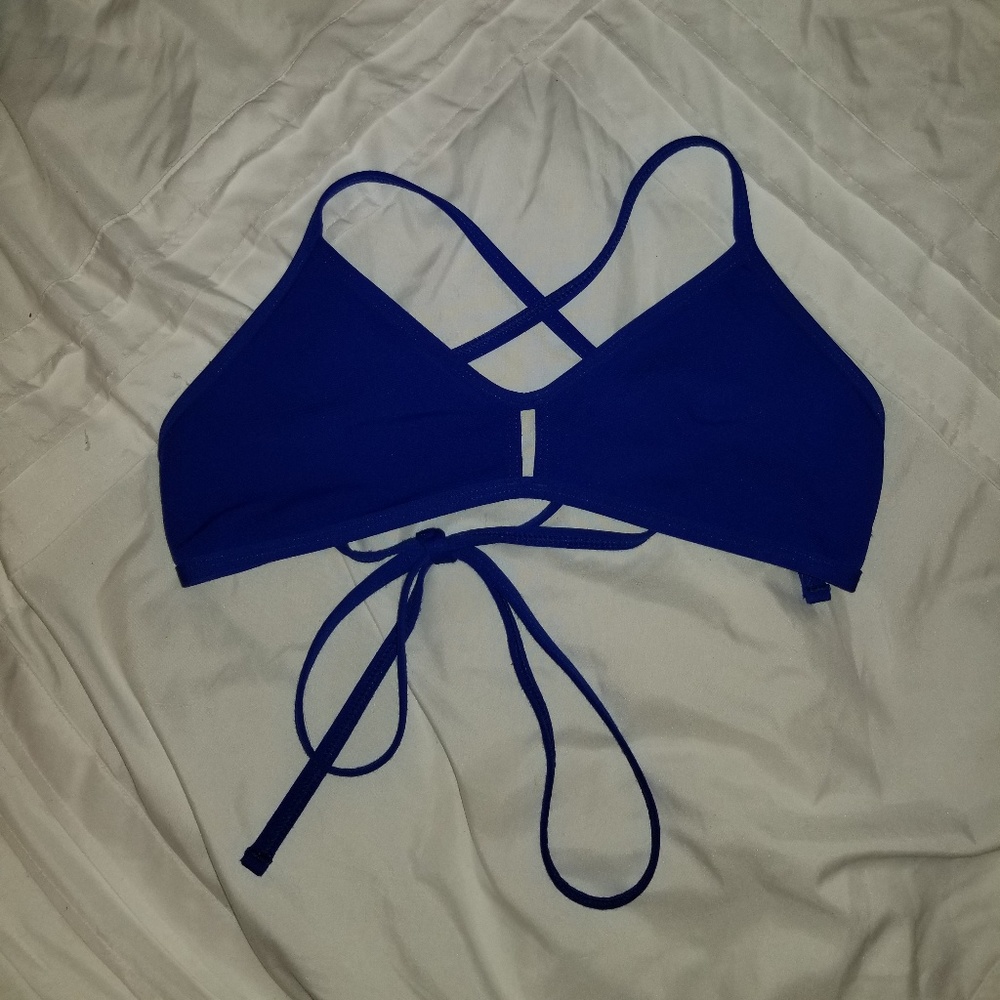 Jolyn Vent Top